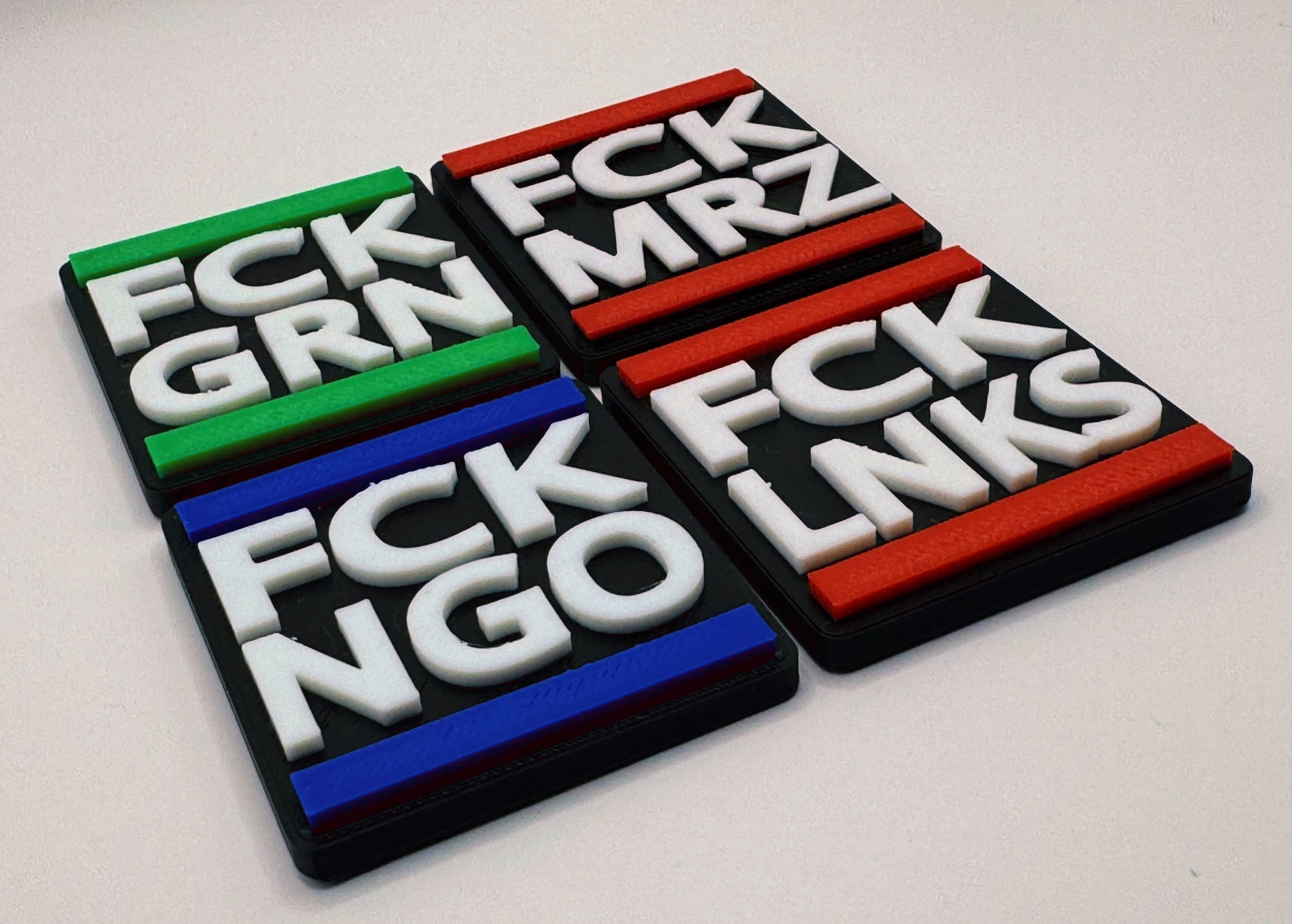4er Set Kühlschrankmagnete „FCK GRN / FCK MRZ / FCK NGO / FCK LNKS“ – 3D Optik – Handmade in Germany